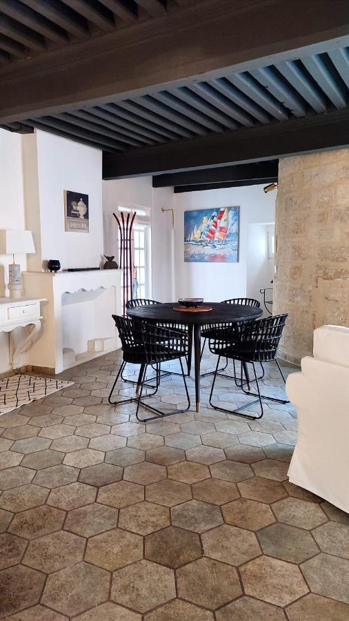 Uzes, Au Coeur Du Centre Medieval Le Logis Du Consul Un Bien D'Exception Du Xvieme Siecle Ngoại thất bức ảnh