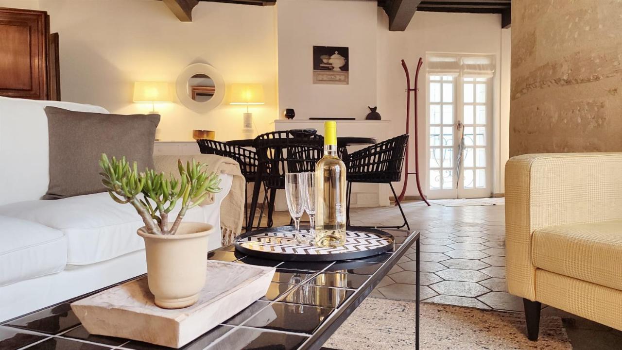 Uzes, Au Coeur Du Centre Medieval Le Logis Du Consul Un Bien D'Exception Du Xvieme Siecle Ngoại thất bức ảnh